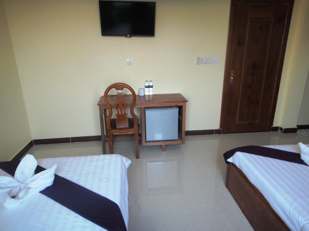 Khemra I Guesthouse Kampot Habitación foto